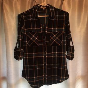 EXPRESS Convertible Sleeve Portofino Shirt